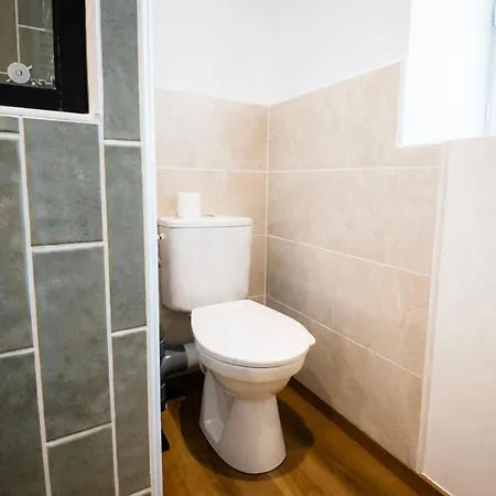 La Maison Velours - 2 Bedrooms - Cozy Et Elegant Apartment